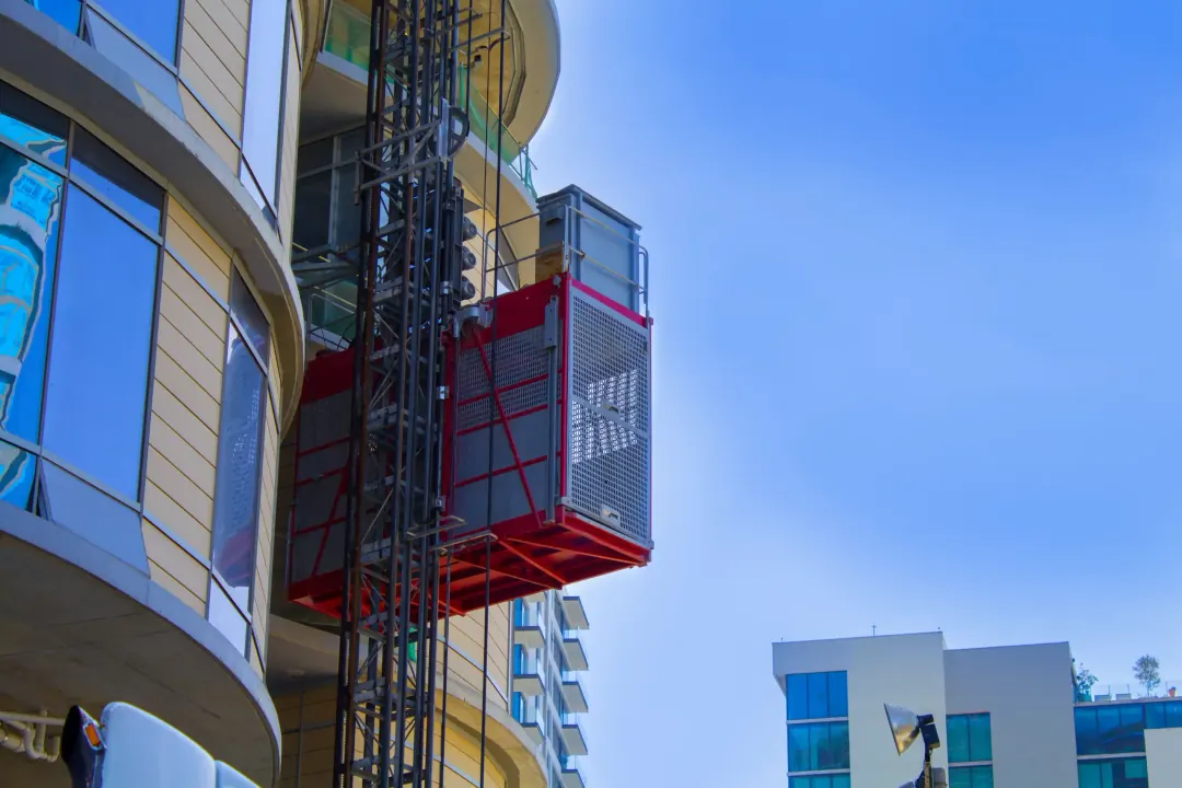 Tecnologías modernas de las grúas torre: grúa inteligente — GEN Grúas y Elevadores Nacionales